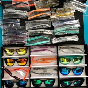 Sunglasses 8 pairs with 24 pairs of temples new!!!
